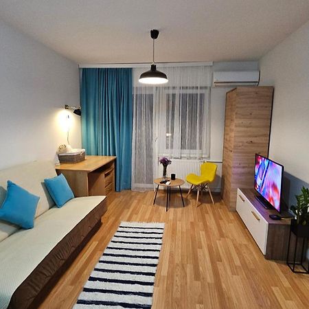 Grandpa Vojin'S Cozy Corner Apartment Subotica Ngoại thất bức ảnh