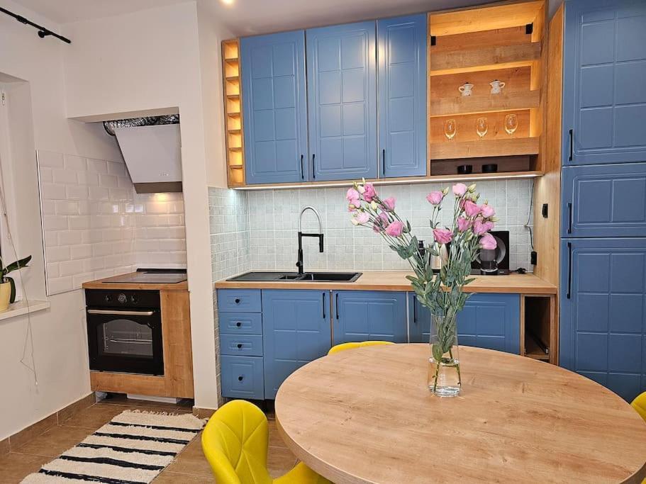 Grandpa Vojin'S Cozy Corner Apartment Subotica Ngoại thất bức ảnh